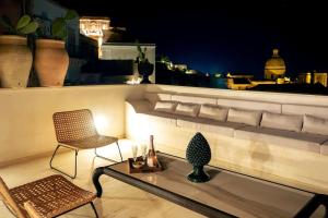 Penthouse Lady Packard