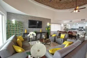 Brand New Villa 17 Beachfront - Playa Encanto