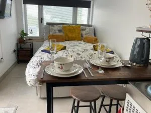 The Retreat at Llandegfedd View - Pontypool