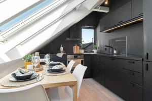 Great and modern apartment with wifi and new furniture