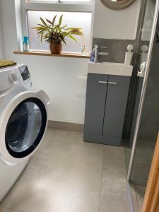 The Retreat at Llandegfedd View