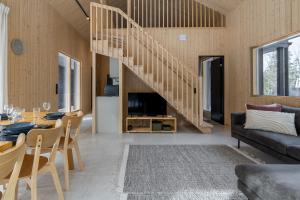 Villa Kuusi by HiYlläs