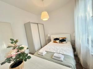 Modern Heaven Victoriei