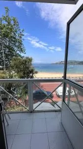 Apto de lujo encima de la playa - Мера