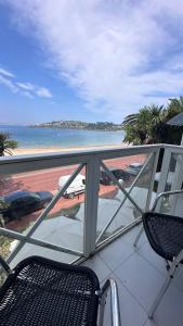 Apto de lujo encima de la playa