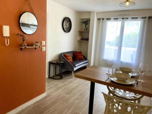 Le TerraBreizh, T2 cosy et confort avec parking privé, balcon et fibre