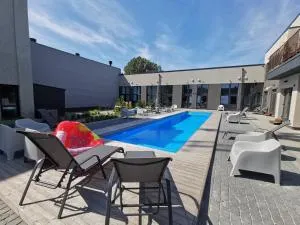 Casa Blanca Palanga with pool - Kretinga