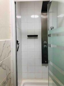 Maisons de vacances Gite Bella Rosa, parking privatif, bord mer, terrasse : photos des chambres