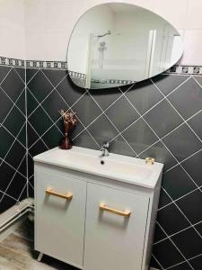 Maisons de vacances Gite Bella Rosa, parking privatif, bord mer, terrasse : photos des chambres