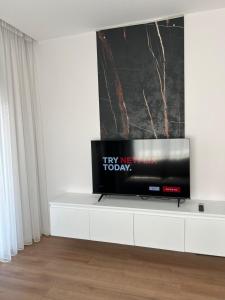 Escape Luxury apartment 2