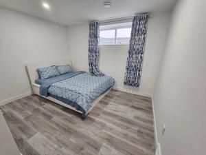 Entire guest suite in Cochrane, AB