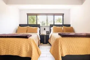 Private Double Room Near Miami Clinics - Westchester