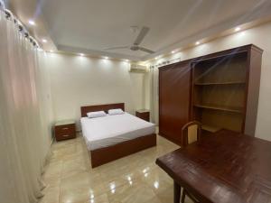 Apartment near airport