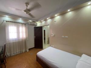 Apartment near airport