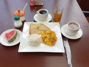 Aw Hotel Serenity Ferial