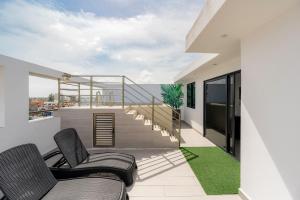 Edén en las alturas Apartamento con terraza y piscina privada