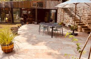 Maisons de vacances Maison a la campagne avec jacuzzi : photos des chambres