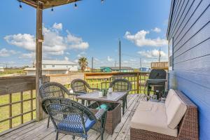 Walk to Sand Surfside Beach Getaway with Deck