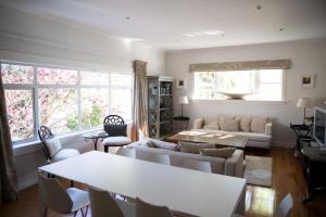 Apartment 88