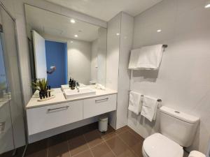 Premier 3 Bedroom Apartment in Southbank