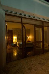 Jungle Rooftop Villa, near beach