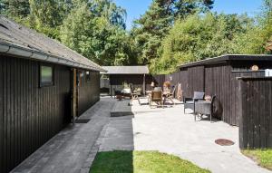 4 Bedroom Beautiful Home In Nykøbing Sj