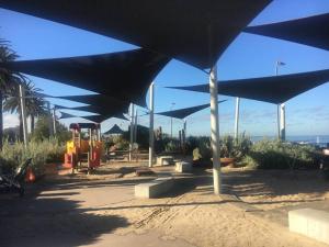 Perfect Page St Home 3Bed 2Bath Sleeps 6