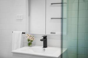 Loganberry House - A Highlands home away from home
