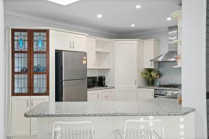 Loganberry House - A Highlands home away from home