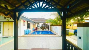MZ Homestay Private Swimming Pool