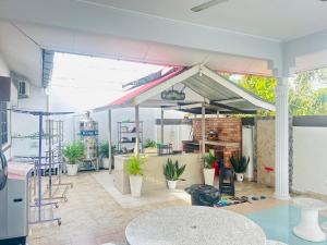 MZ Homestay Private Swimming Pool