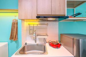 Homey and Simply Look Studio Room at Bogor Icon Apartment By Travelio