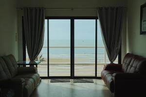 TERMSUK BEACHFRONT VILLAS CHA-AM Harmony