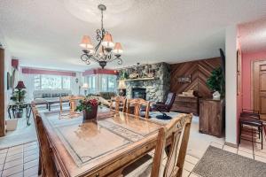 122 Cinnamon Ridge condo