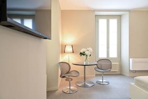 Borgovico48 Your Quiet Stay Close to Train Lake Center and Stadium