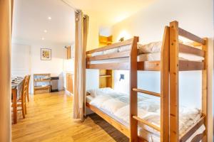 Appartements Le Machu - Appt 3 vue montagne : photos des chambres