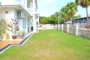 Near Gurney 3-Storey Event Hse by Felice Homestay