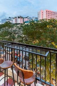 Saigon Hideout New World View