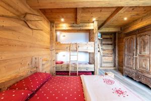 Chalets Gite Les Clapieres : photos des chambres