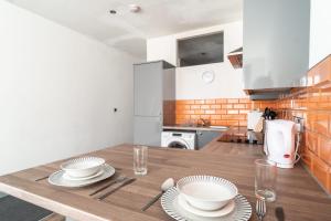 Lovely 1 Bed Apartment in Central Blackburn