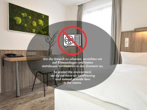 Hotel Perlach Allee by Blattl