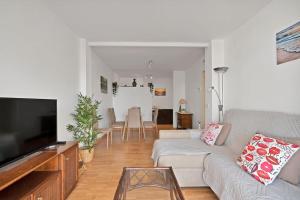 Apartamento en el centro de San Pedro Alcántara - LA LIBERTAD 3 5 4