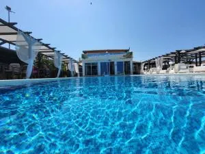 Complex Exotica - 洛泽内茨