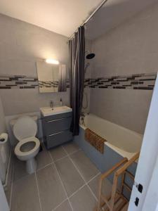 Appartements Spacieux appartement T2 & cabine : photos des chambres