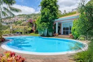 Casa das Bromélias, a Home in Madeira - Quinta do Palheiro Ferreiro