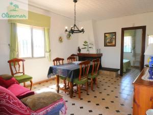 Chalet en primera línea de mar playa Rabdells