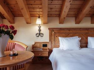Charme Double Room room in Relais & Chateaux Schönegg