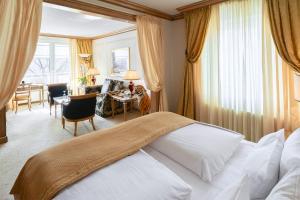 Suite with Balcony room in Hotel Villa Kastania