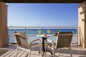 Beach Front Villa Avra