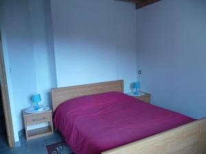 Maisons de vacances Gite L-Hirondelle, 2/4 personnes a Oultet : photos des chambres